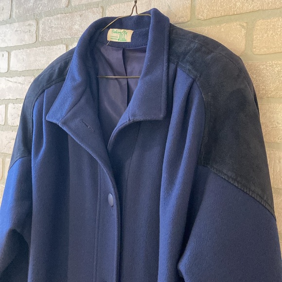 VTG Fashions by Jill 100% Pure Wool Full Length Coat - Navy w/ Suede Details - Picture 6 of 11
